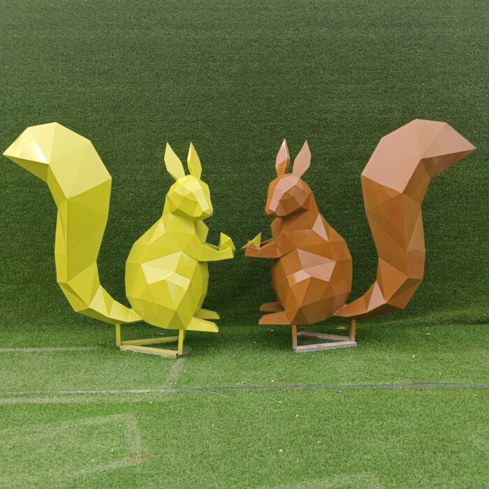 stainless steel sculpture garden geometric sculpture animal squirrel sculpture for sale DZM 848 (1)