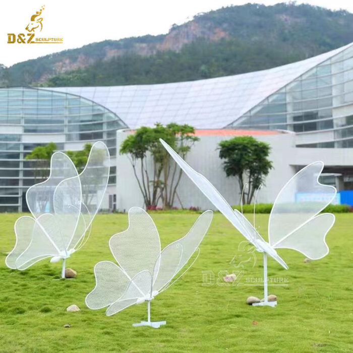 stainless steel wire animals sculpture art modern white wire sculpture for sale DZM 1240