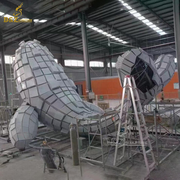stainless steel geometric fish flying sculpture for hang on the ceiling DZM 1250 - Image 6