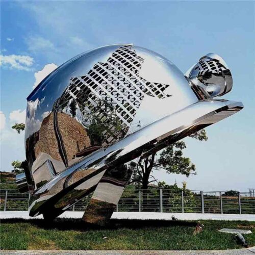 Large mirrored stainless steel miner helmet sculpture with light DZ-1572