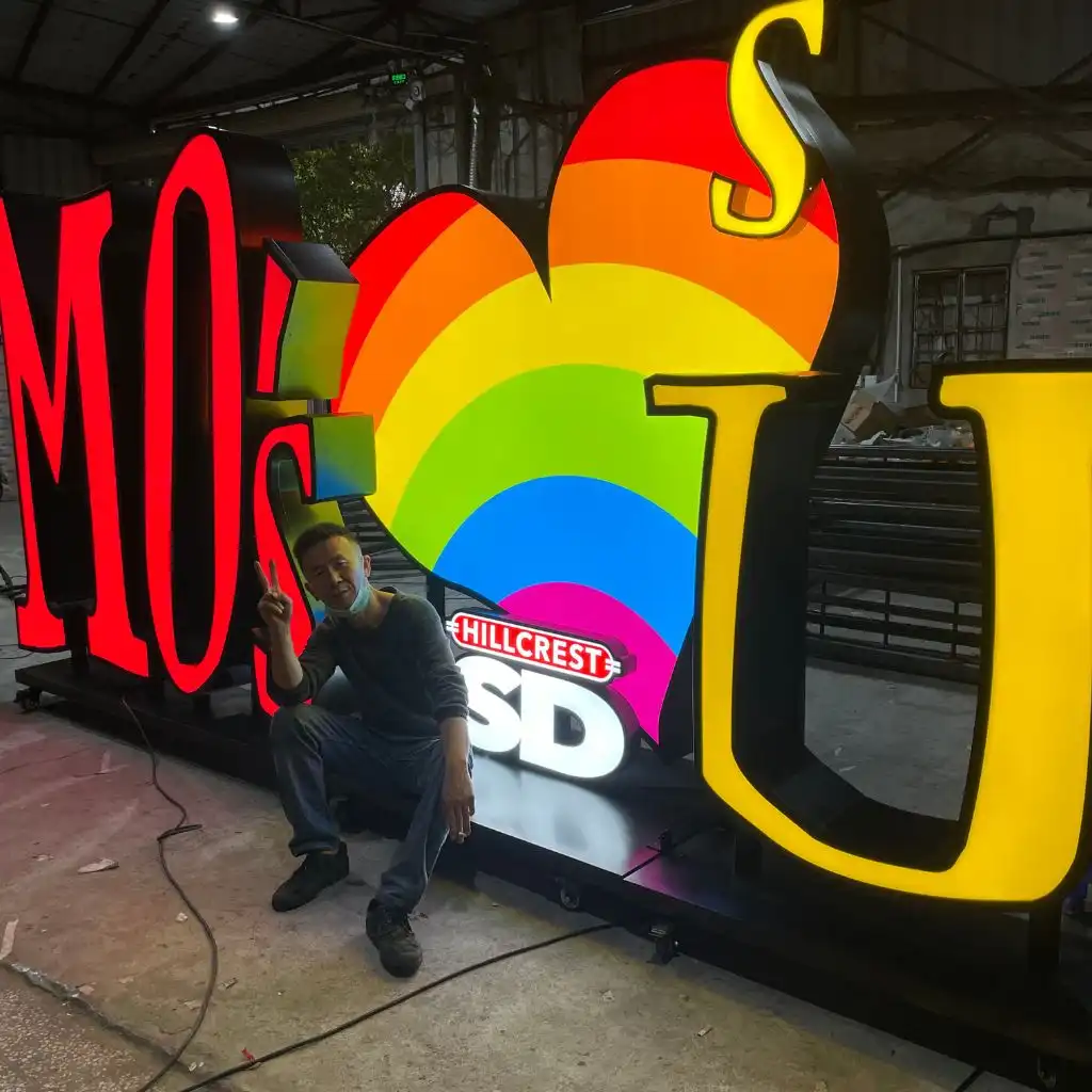 Large 3D Custom Company Logo | Creative Sculptures for Brand DZN104 Large 3D Custom Company Logo | Creative Sculptures for Brand DZN104-7