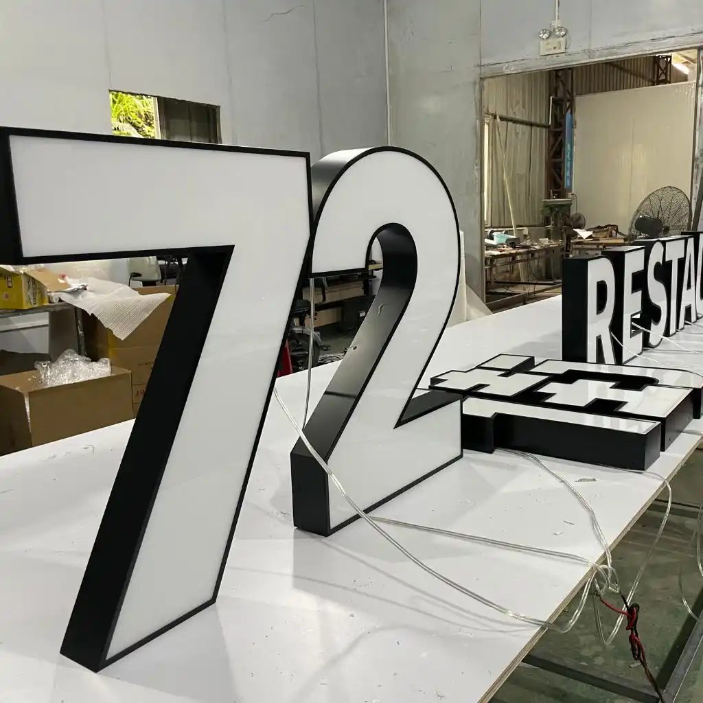 Large 3D Custom Company Logo | Creative Sculptures for Brand DZN104 Large 3D Custom Company Logo | Creative Sculptures for Brand DZN104-5