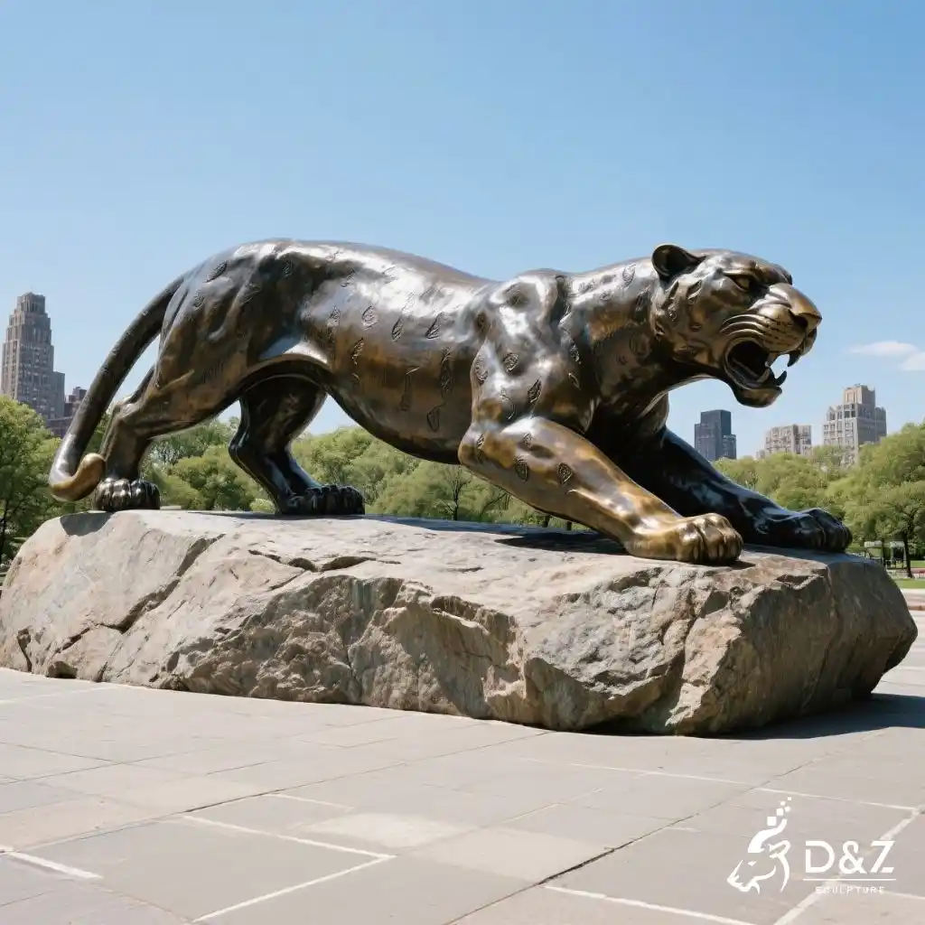 Outdoor Majestic Bronze Jaguar Statue for Sale DZN25‌-2